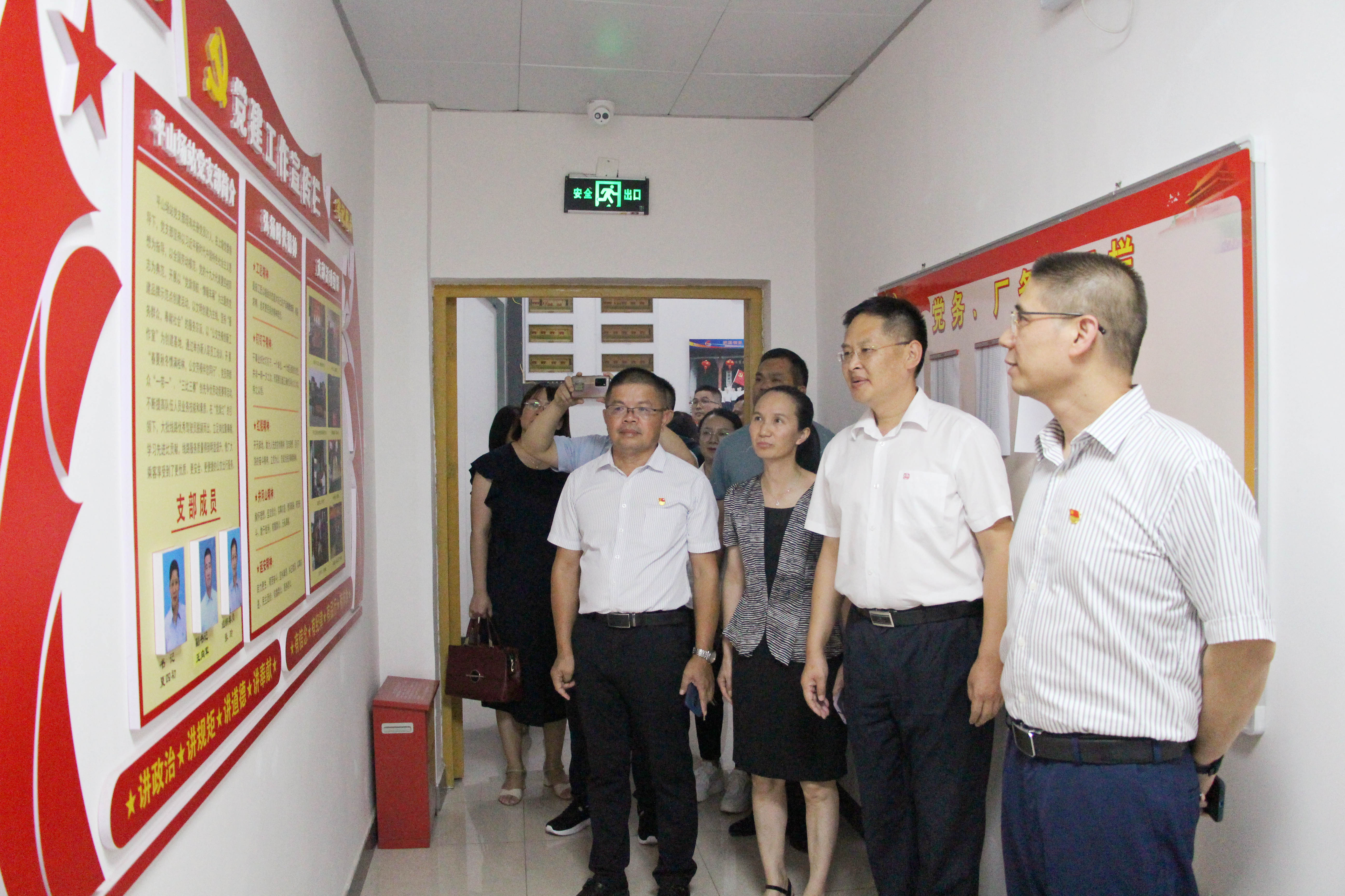 33700a9eb7e224155575d221a673901.jpg 33700a9eb7e224155575d221a673901.jpg