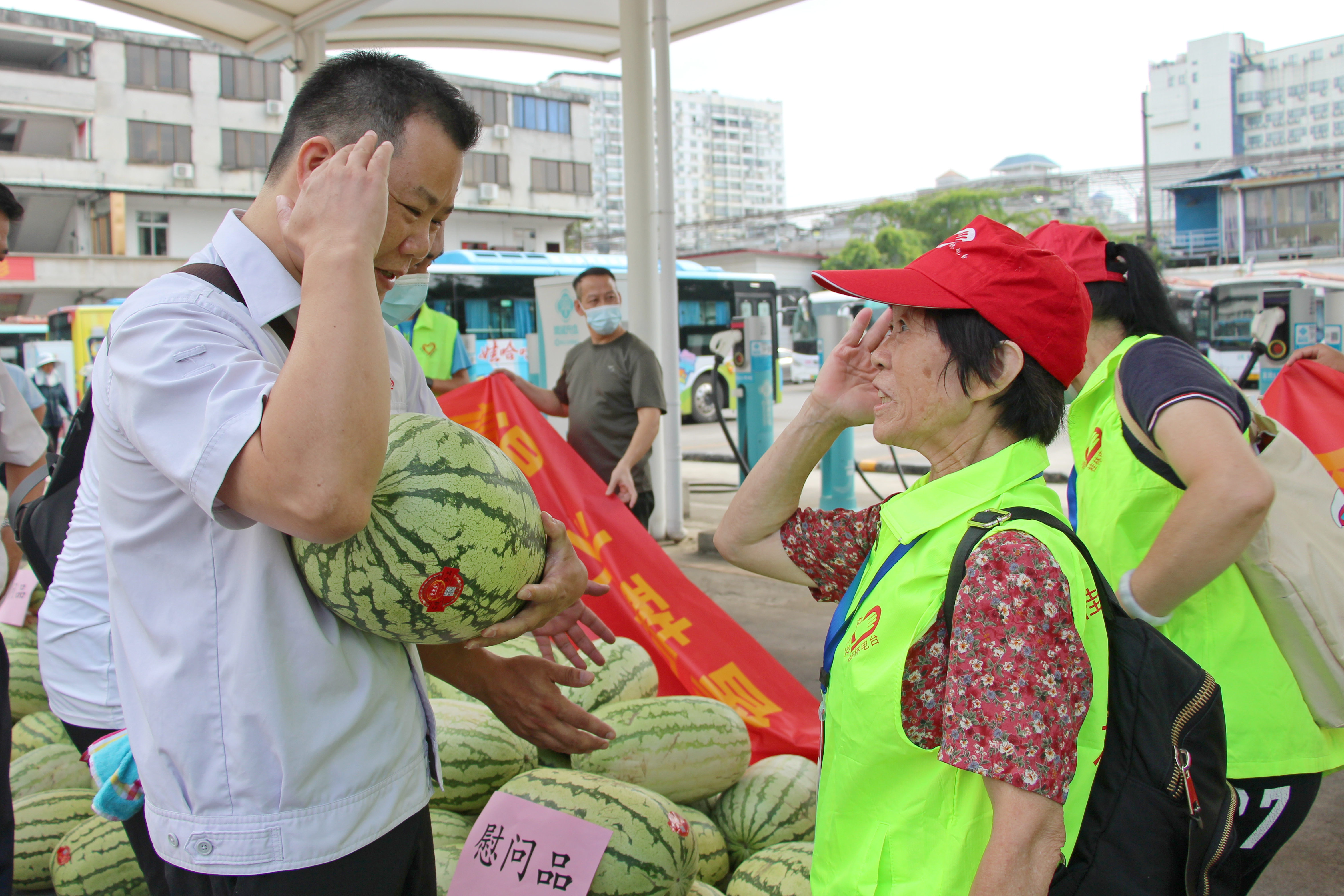 IMG_3570.JPG IMG_3570.JPG